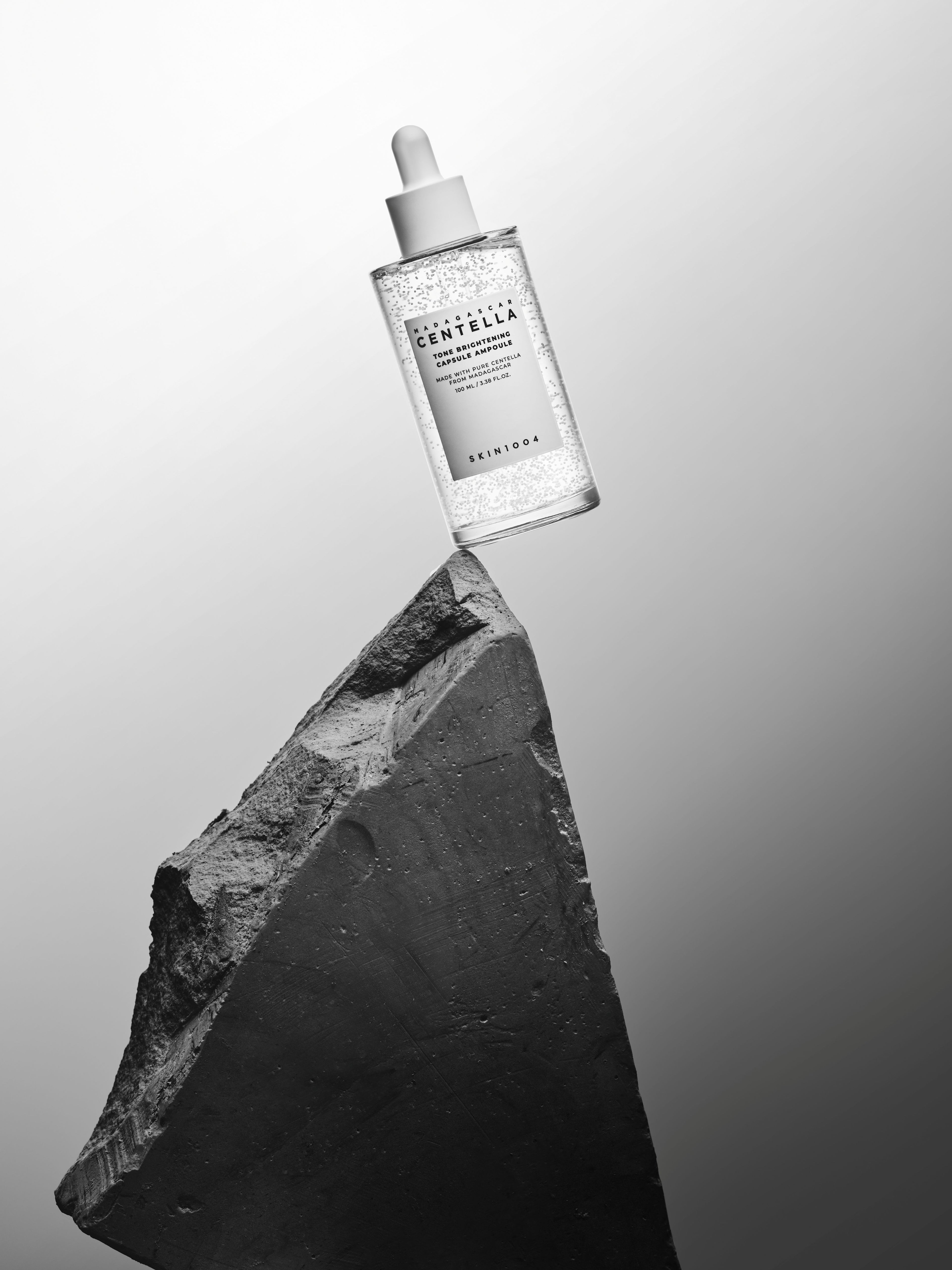 SKIN1004 - Tone Brightening Capsule Ampoule 100ml