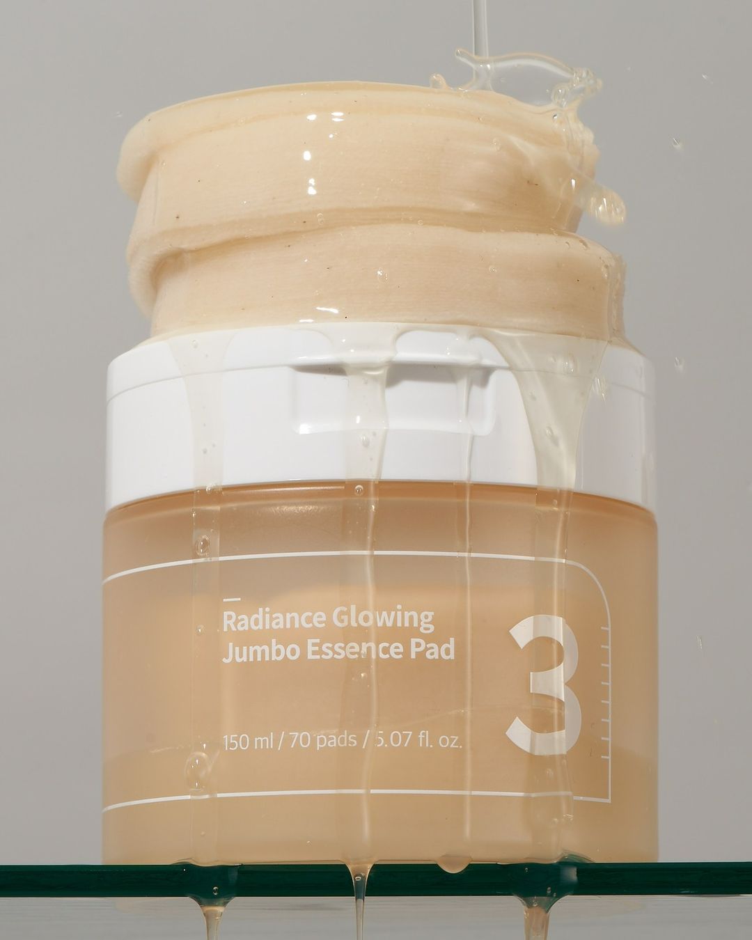 NUMBUZIN - No.3 Radiance Glowing Jumbo Essence Pad (70ea)