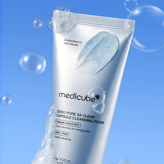 MEDICUBE Zero Pore SA Clear Capsule Cleansing Foam - bubbles