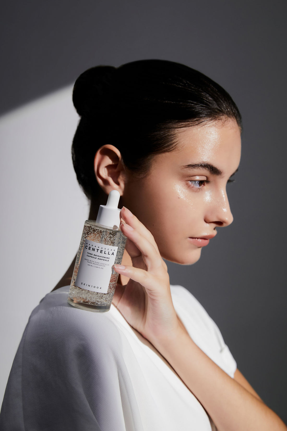 SKIN1004 - Tone Brightening Capsule Ampoule 100ml