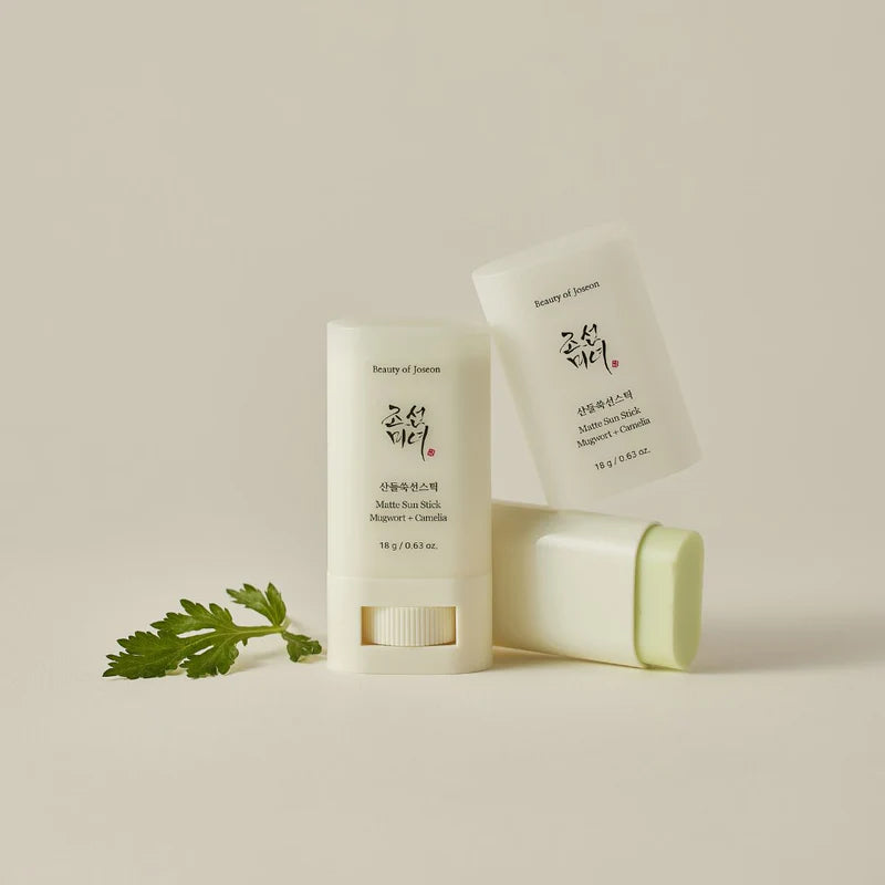 Matte sun stick : Mugwort + Camilia  18g